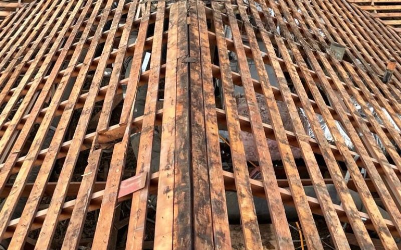 DM Roofing Inc